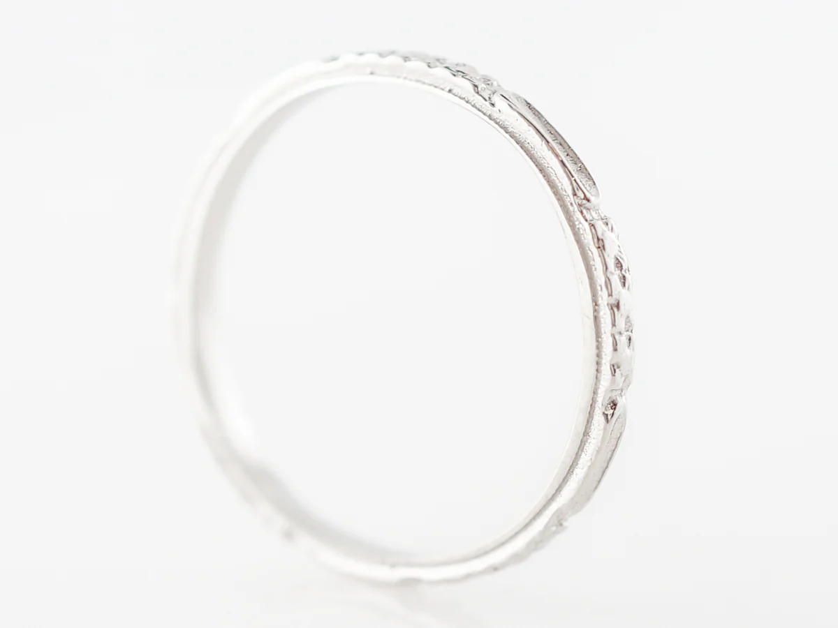 Vintage Style Orange Blossom Wedding Band in Platinum - Image 3