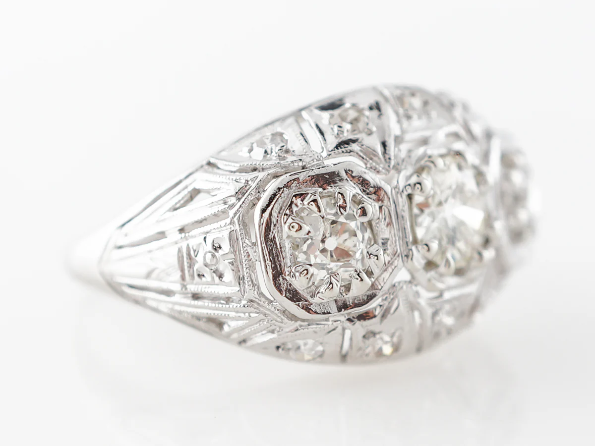 Vintage Three Stone Diamond Ring Platinum - Image 3