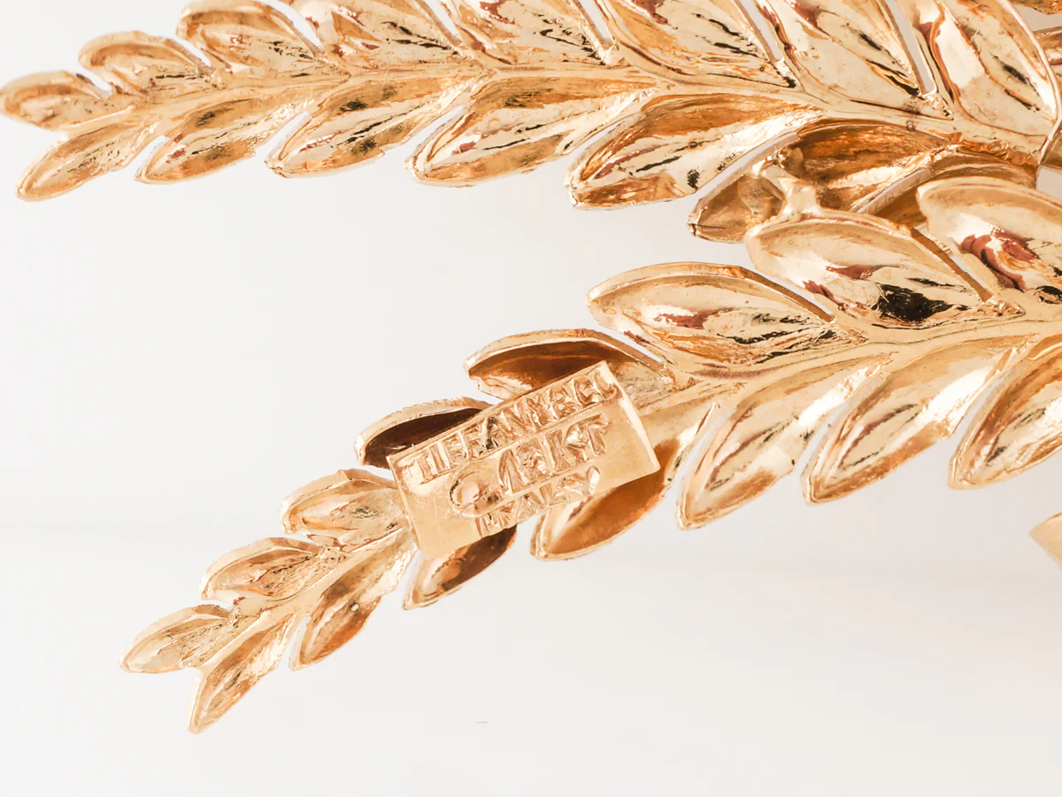 Vintage Tiffany & Co. Brooch in 18 Karat Yellow Gold - Image 3