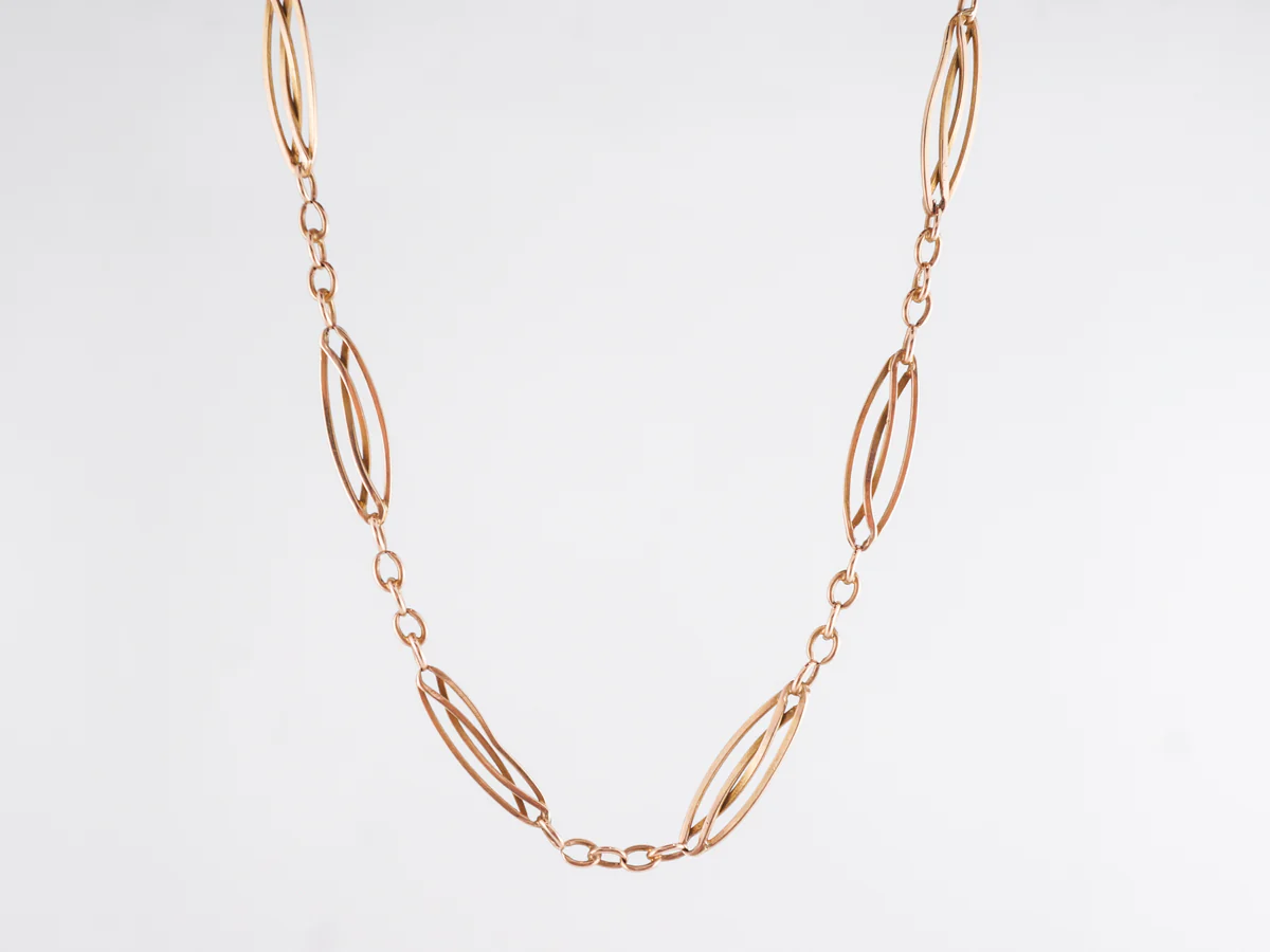 Vintage Victorian Paperclip Necklace in 14k Yellow Gold - Image 2
