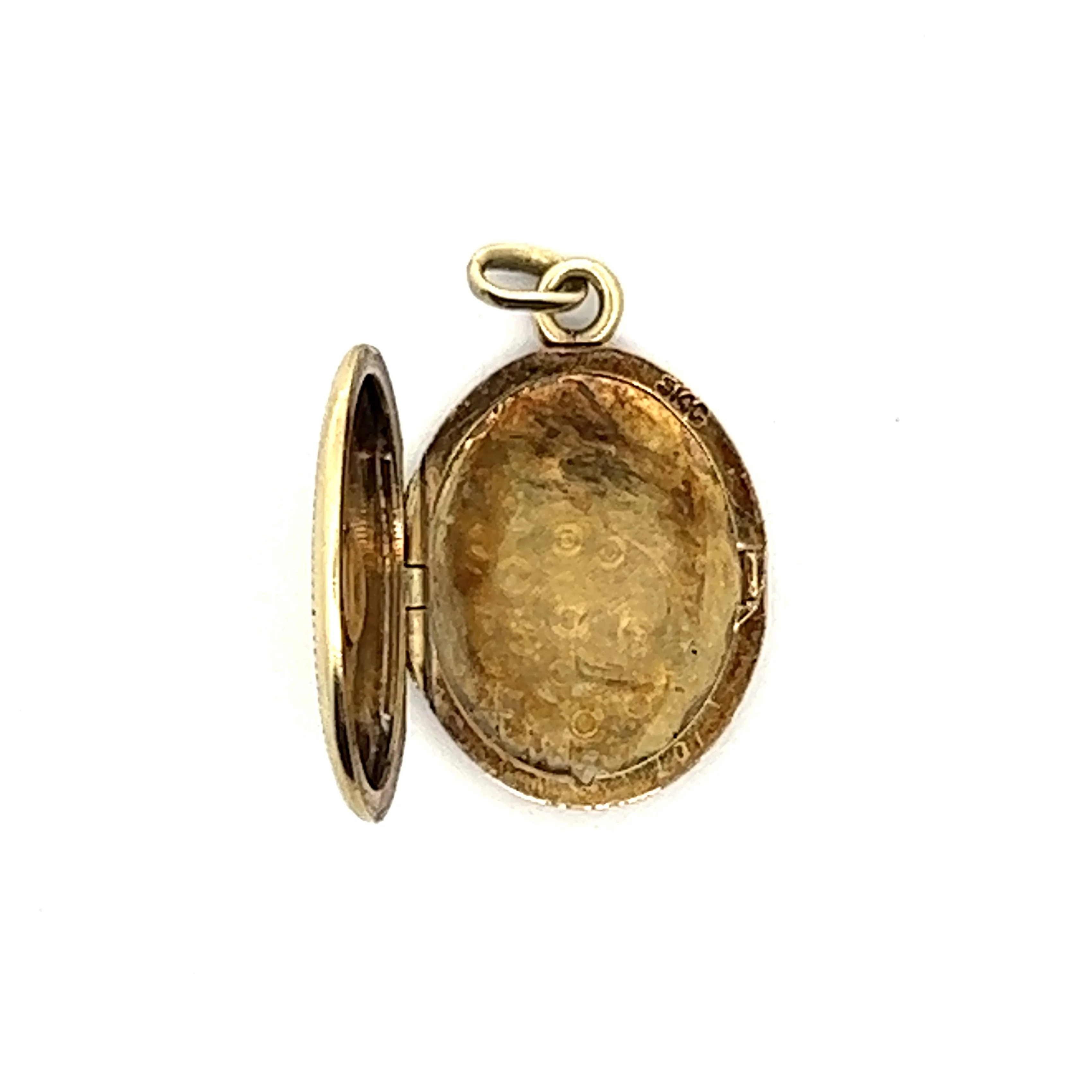 Vintage Victorian Pendant Locket in 14k Yellow Gold - Image 3