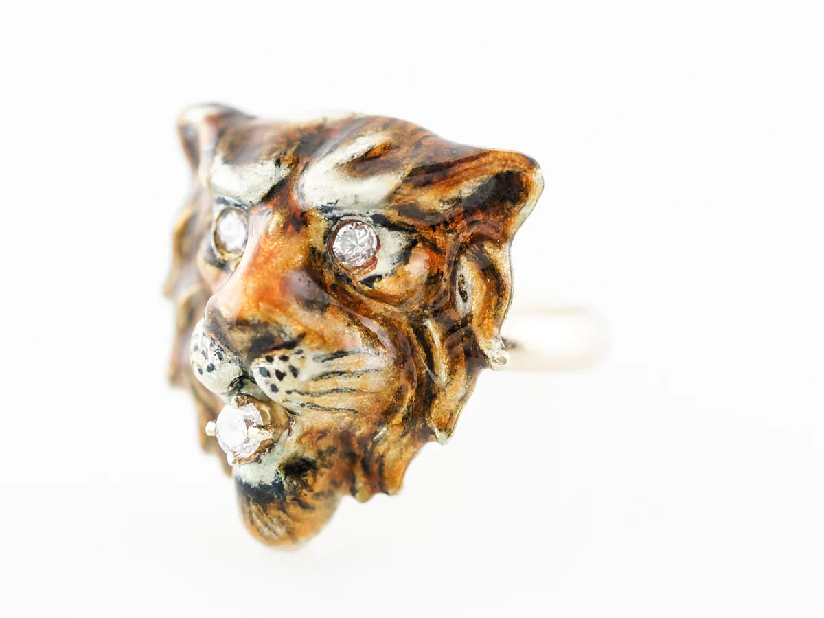 Vintage Victorian Tiger Ring w/ Diamonds in Yellow Gold - Image 2