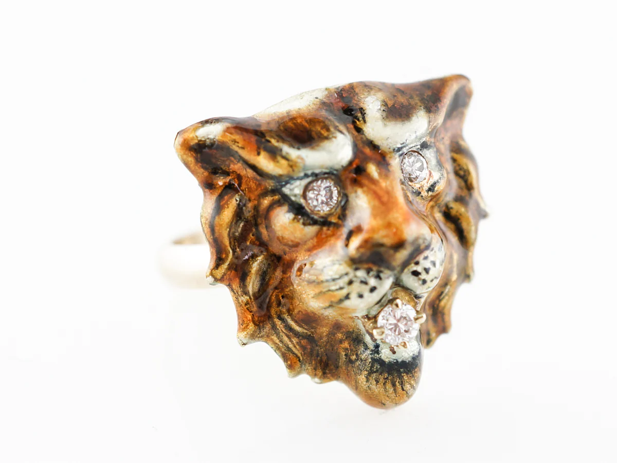 Vintage Victorian Tiger Ring w/ Diamonds in Yellow Gold - Image 3