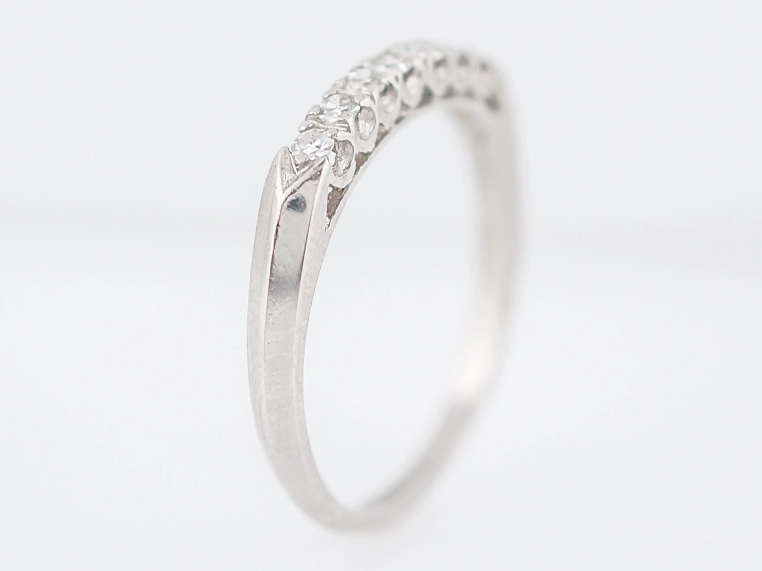 Antique Wedding Band Art Deco .21 Single Cut Diamond in Platinum - Image 4