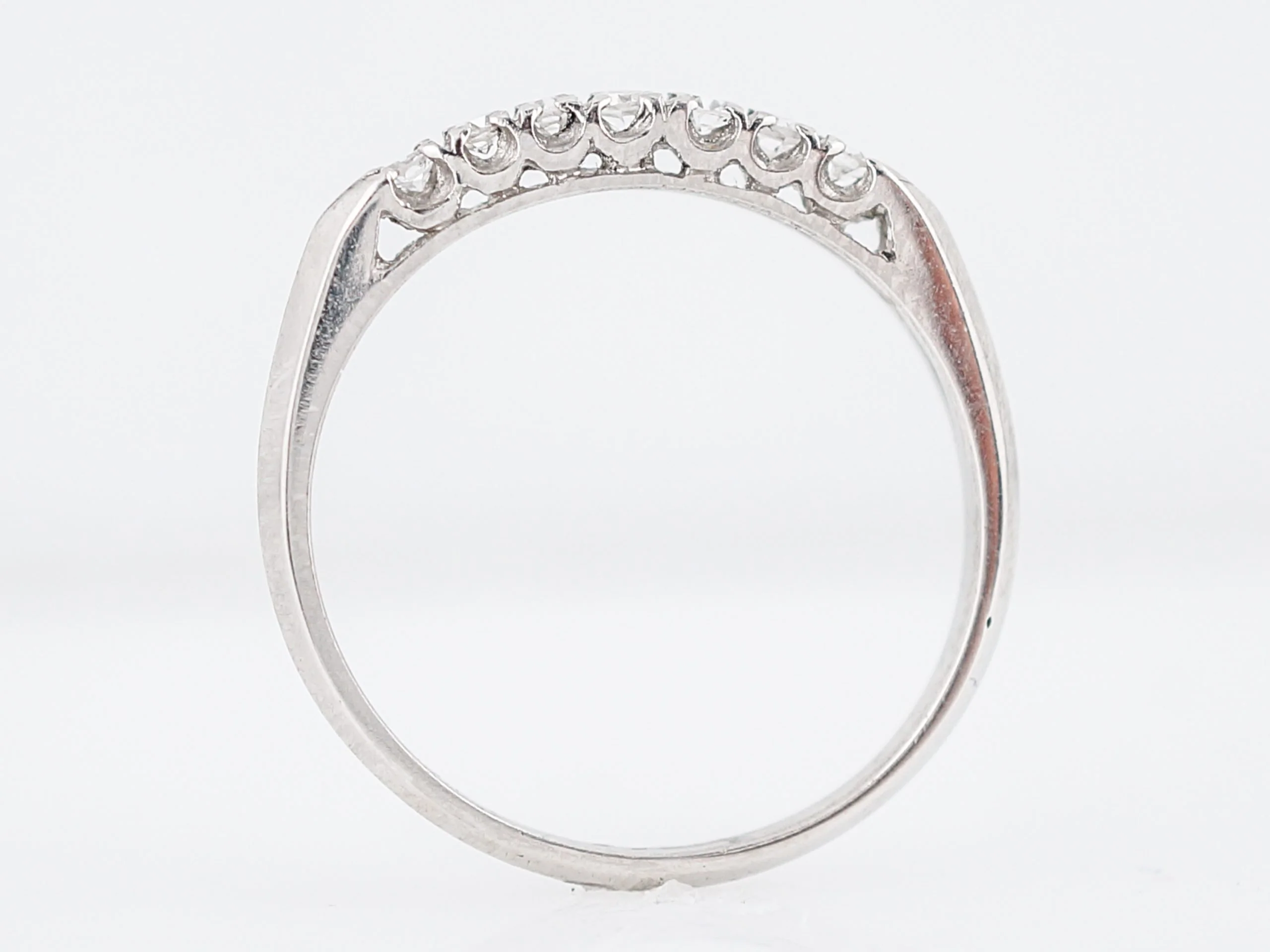 Antique Wedding Band Art Deco .21 Single Cut Diamond in Platinum - Image 5