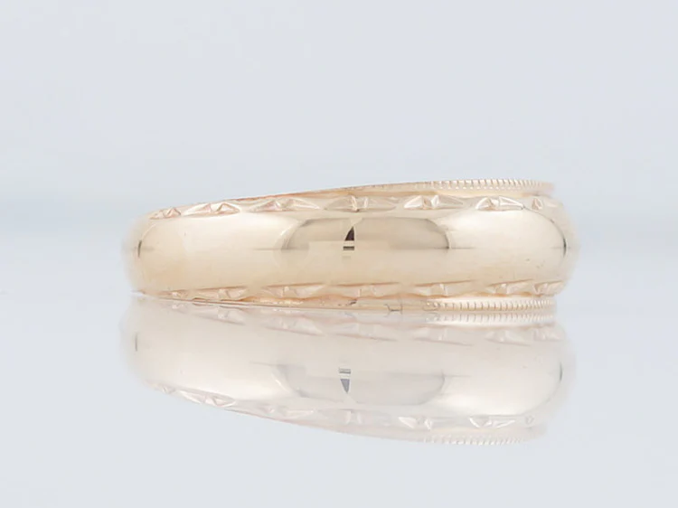 Vintage Wedding Band Mid-Century in 14k Yellow Gold - Image 2