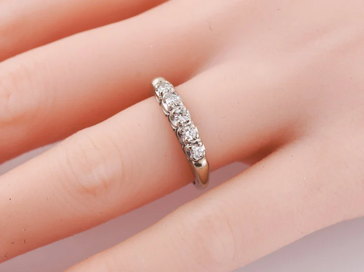 .20 Round Brilliant Mid-Century Wedding Band in 14k White & Yellow Gold - Image 6