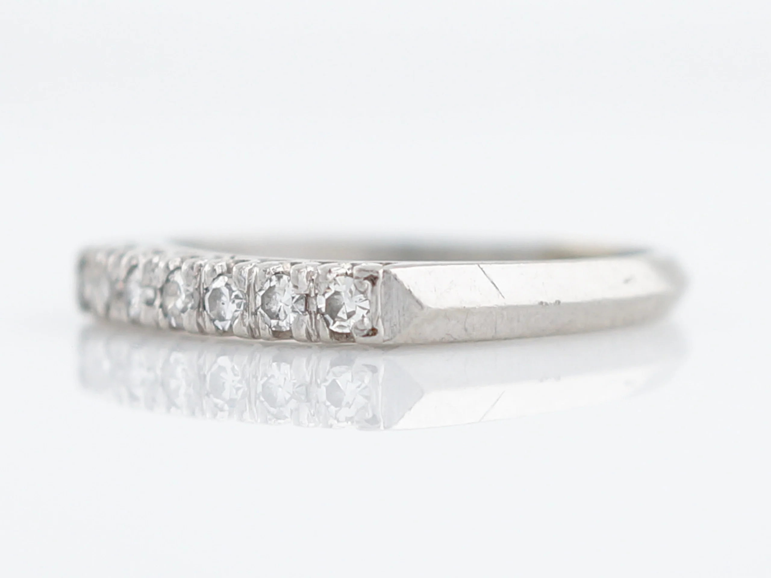 Vintage Wedding Band Mid-Century .28 Single Cut Diamonds in Platinum - Image 2
