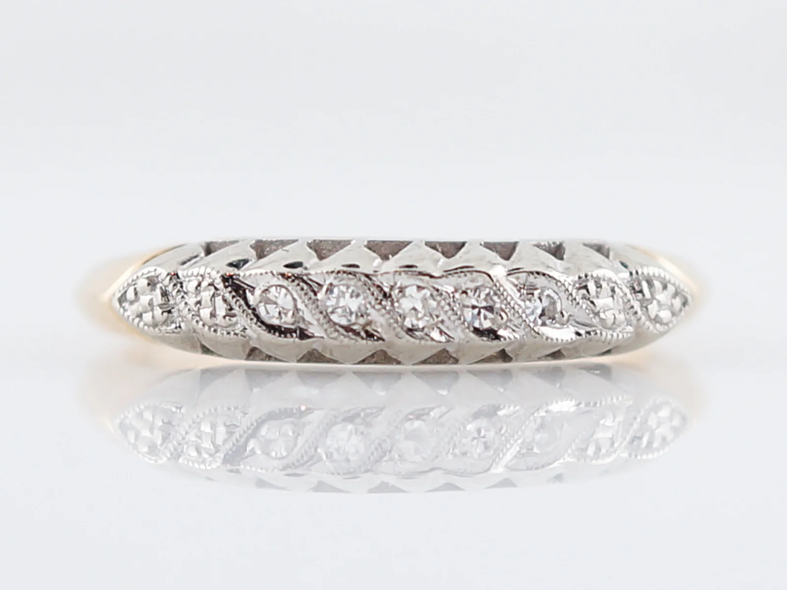 Vintage Wedding Band Retro .03 Single Cut in 14k White & Yellow Gold