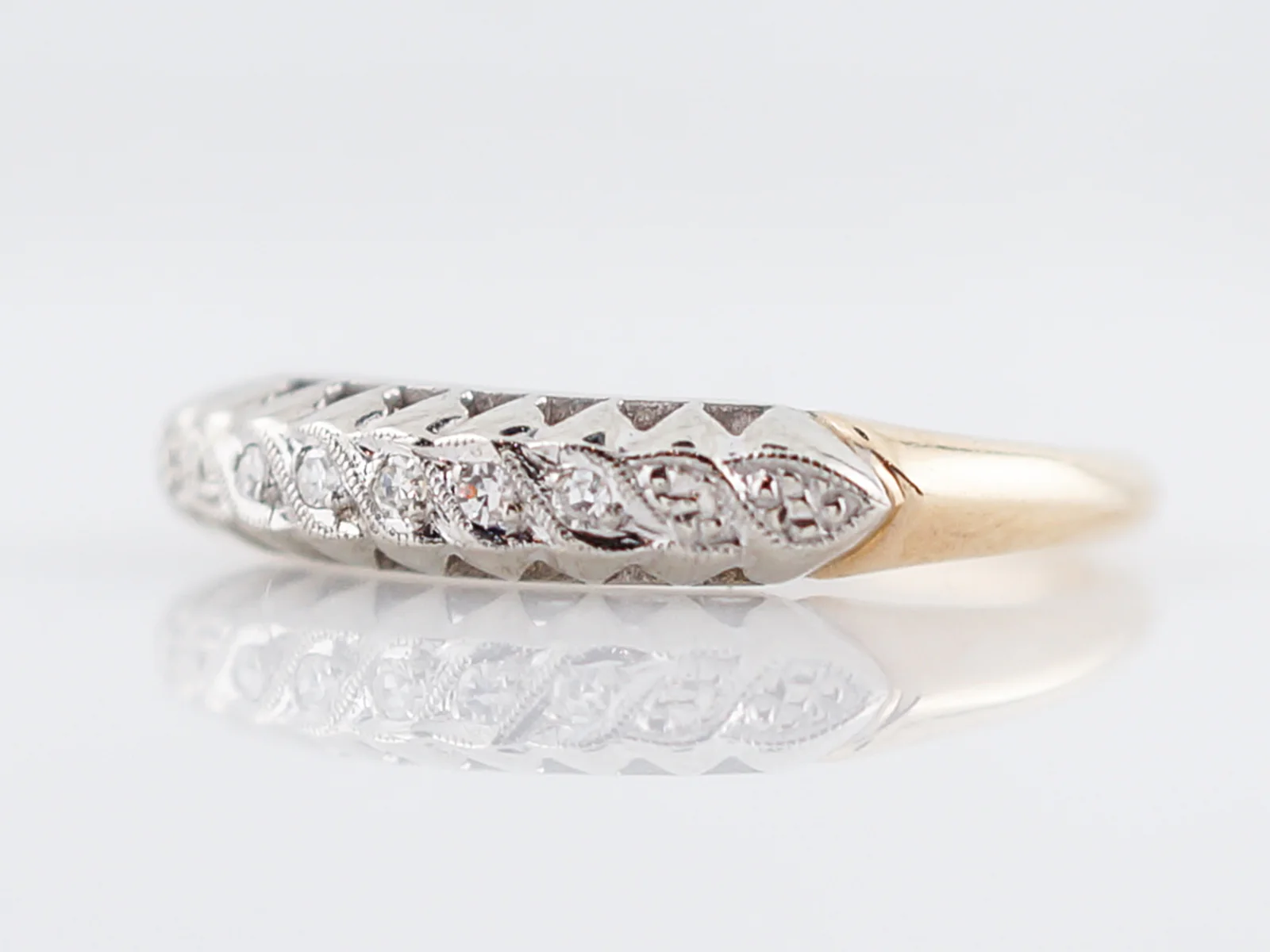 Vintage Wedding Band Retro .03 Single Cut in 14k White & Yellow Gold - Image 2
