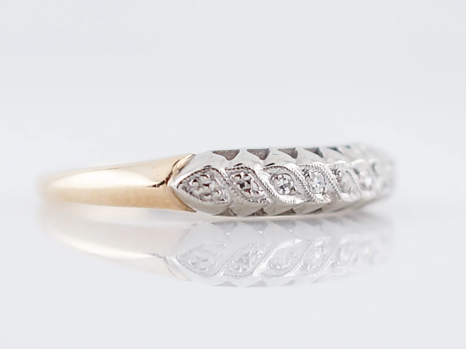 Vintage Wedding Band Retro .03 Single Cut in 14k White & Yellow Gold - Image 3
