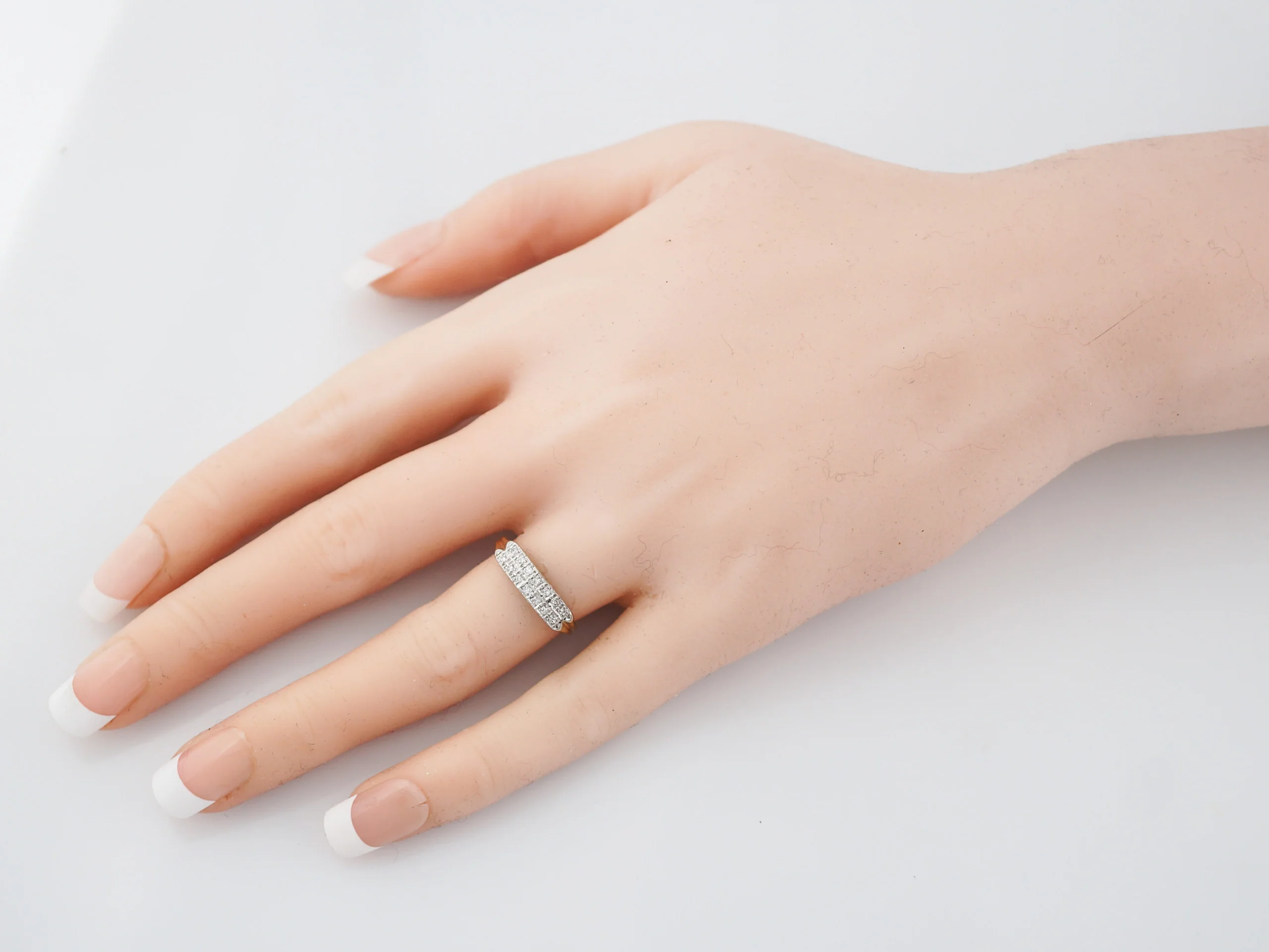 Vintage Wedding Band Retro .07 Single Cut Diamonds in 14K Yellow & White Gold - Image 7