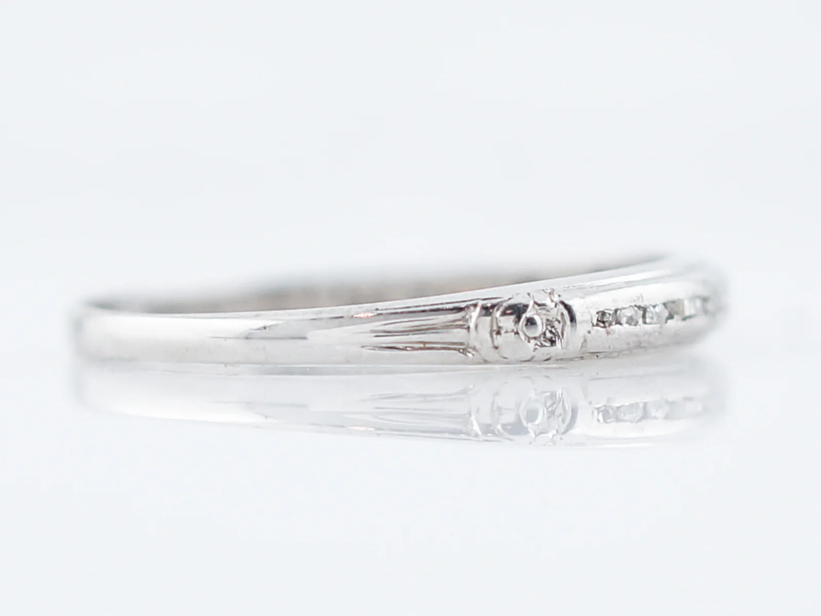 Vintage Wedding Band Retro .08 Single Cut Diamonds in 14k White Gold - Image 3