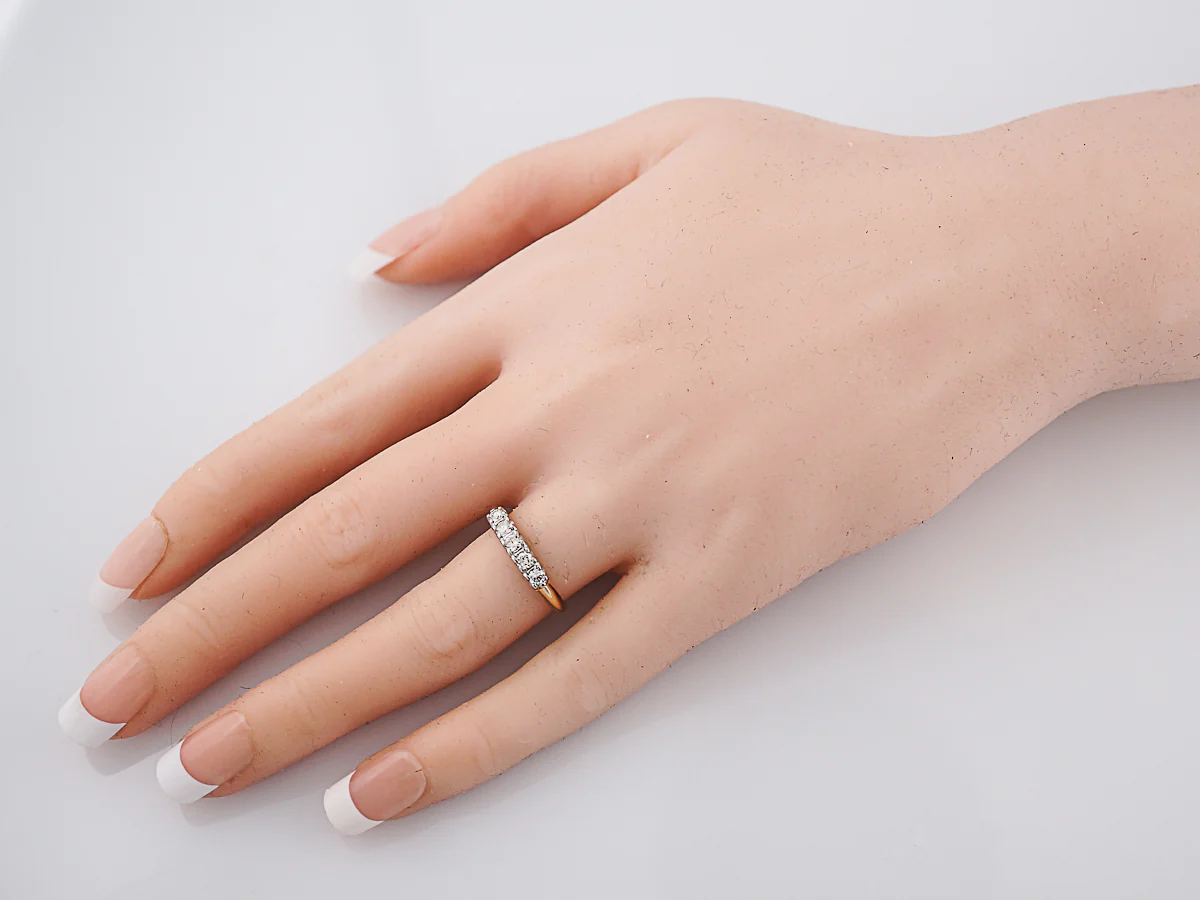 Vintage Wedding Band Retro .35 Round Brilliant Cut Diamonds in 14K Yellow Gold - Image 7