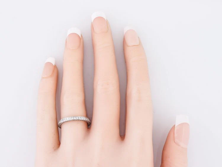Wedding Band Modern 1.80 Round Brilliant Cut Diamonds in Platinum - Image 4