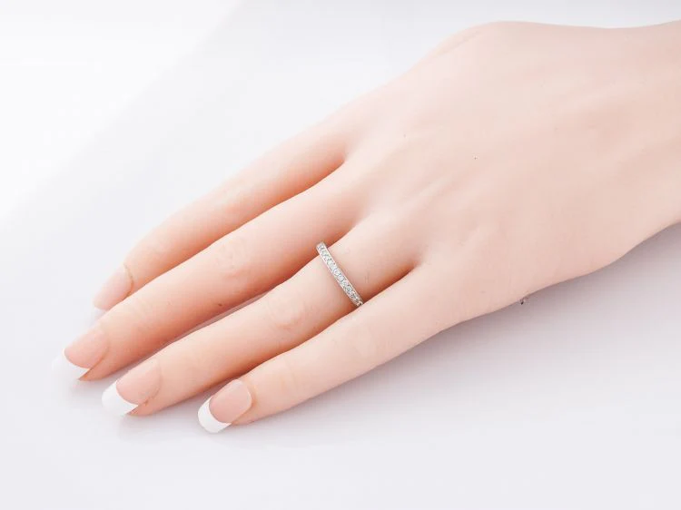 Wedding Band Modern 1.80 Round Brilliant Cut Diamonds in Platinum - Image 5
