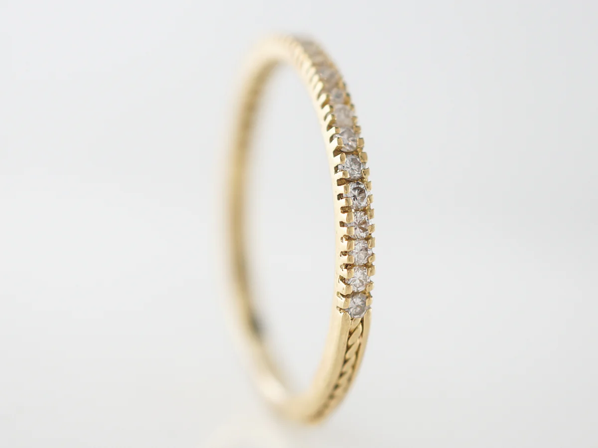 Wedding Band Modern .12 Round Brilliant Cut Diamonds in 18k Yellow Gold - Image 4