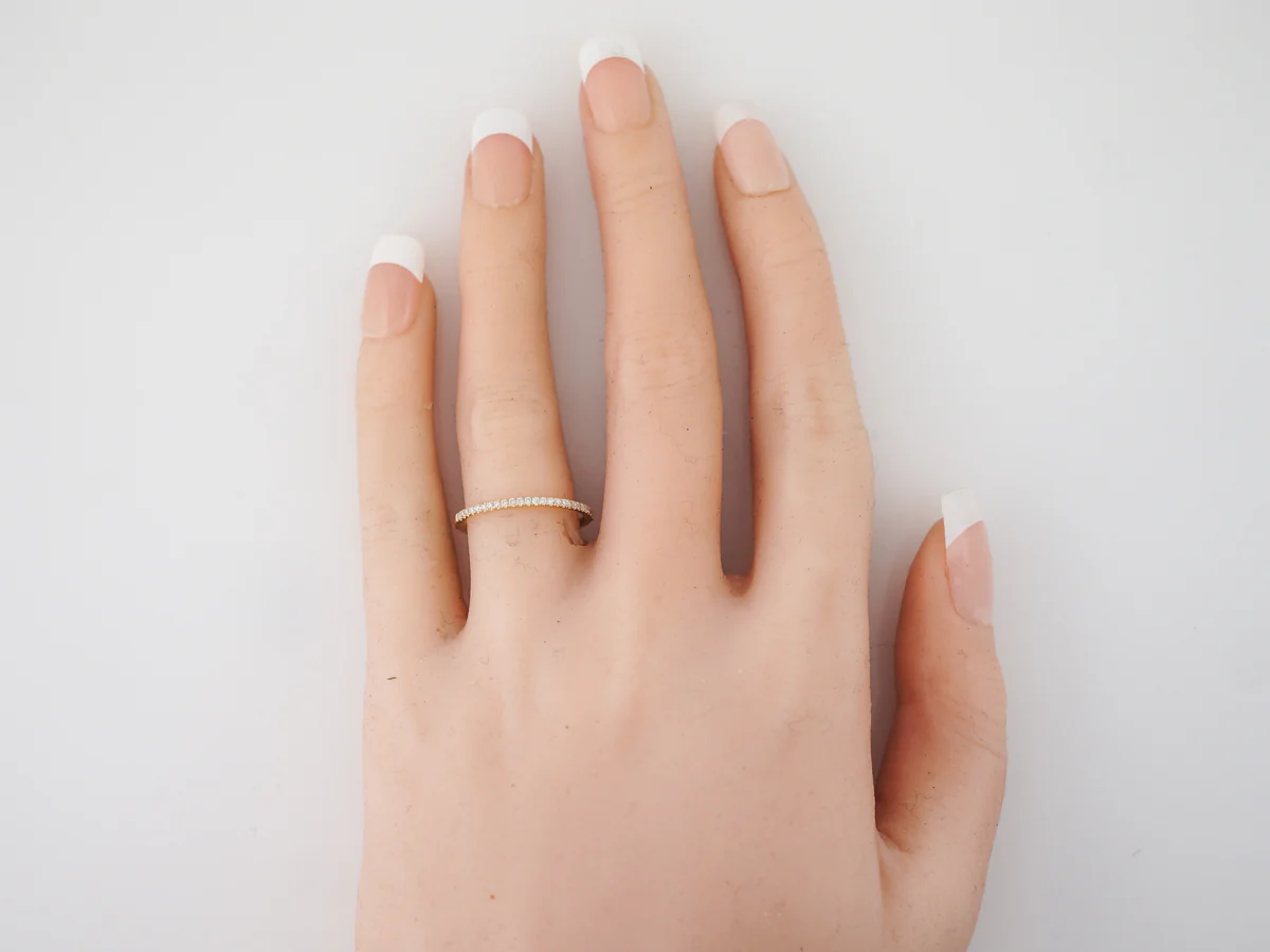 Wedding Band Modern .13 Round Brilliant Cut Diamonds in 18k Yellow Gold - Image 6
