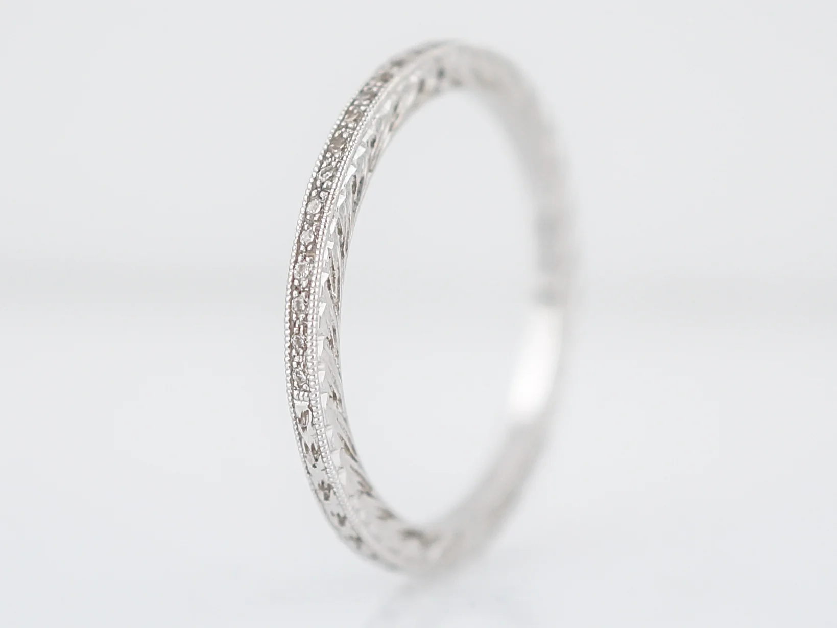 Wedding Band Modern .14 Round Brilliant Cut Diamond in 18k White Gold - Image 4