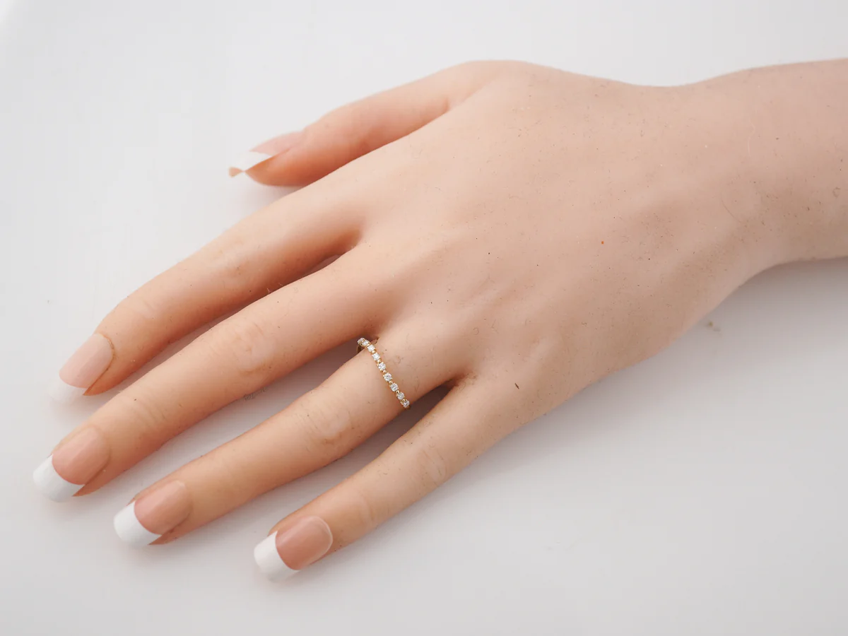 Wedding Band Modern .14 Round Brilliant Cut Diamonds in 14k Yellow Gold - Image 7