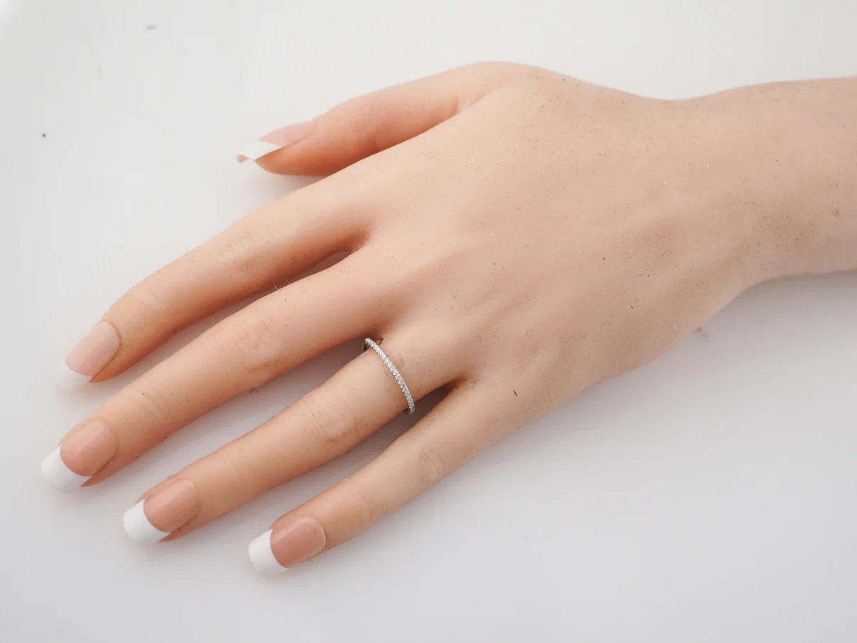 Wedding Band Modern .14 Round Brilliant Cut Diamonds in 18k White Gold - Image 7
