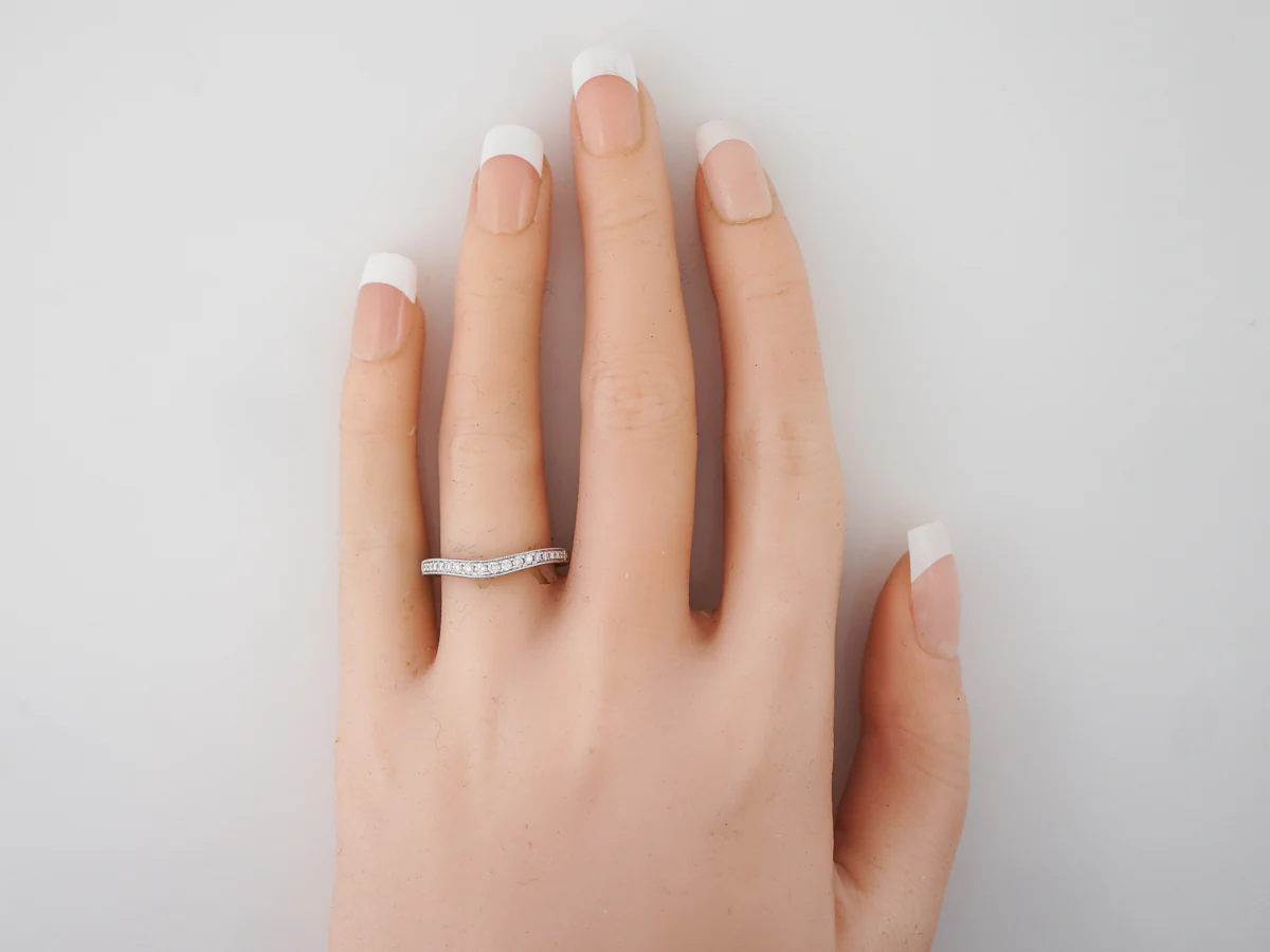 Wedding Band Modern .17 Round Brilliant Cut Diamonds in 18k White Gold - Image 6