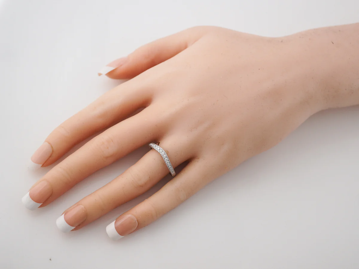 Wedding Band Modern .17 Round Brilliant Cut Diamonds in 18k White Gold - Image 7