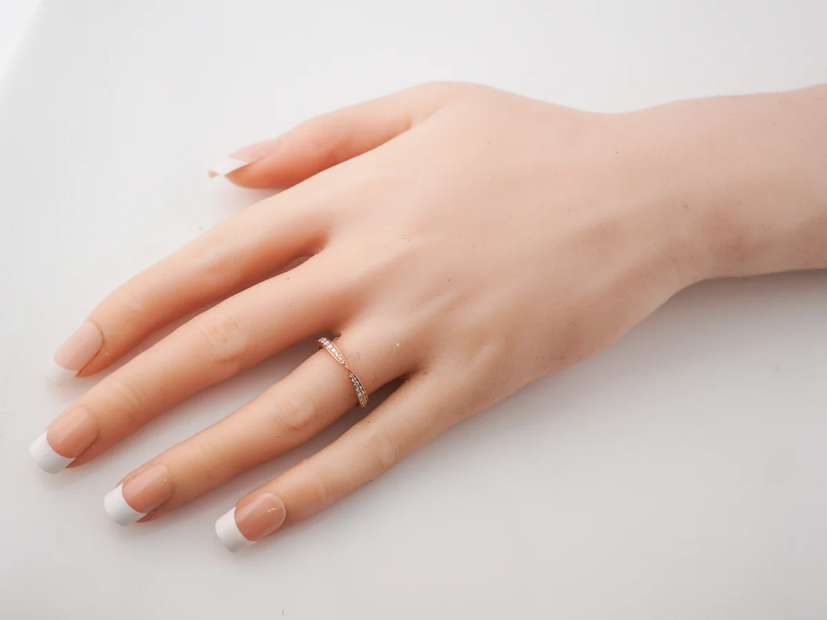 Wedding Band Modern .19 Round Brilliant Cut Diamonds in 18k Rose Gold - Image 7