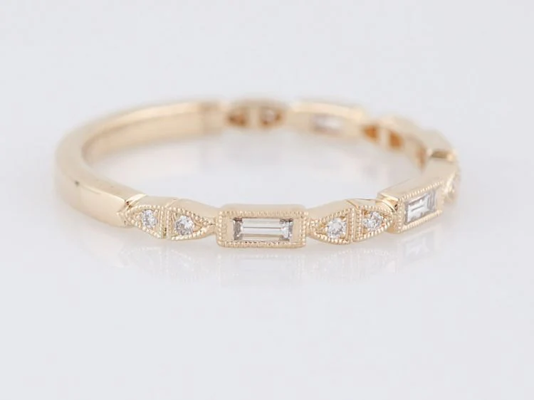 Wedding Band Modern .20 Baguette Cut & Round Brilliant Cut Diamonds in 14k Yellow Gold - Image 2