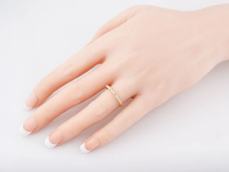 Wedding Band Modern .20 Baguette Cut & Round Brilliant Cut Diamonds in 14k Yellow Gold - Image 7