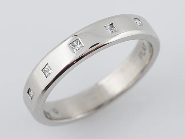 Wedding Band Modern .21 Princess Cut Diamonds in Platinum by Jeff Cooper - Image 3