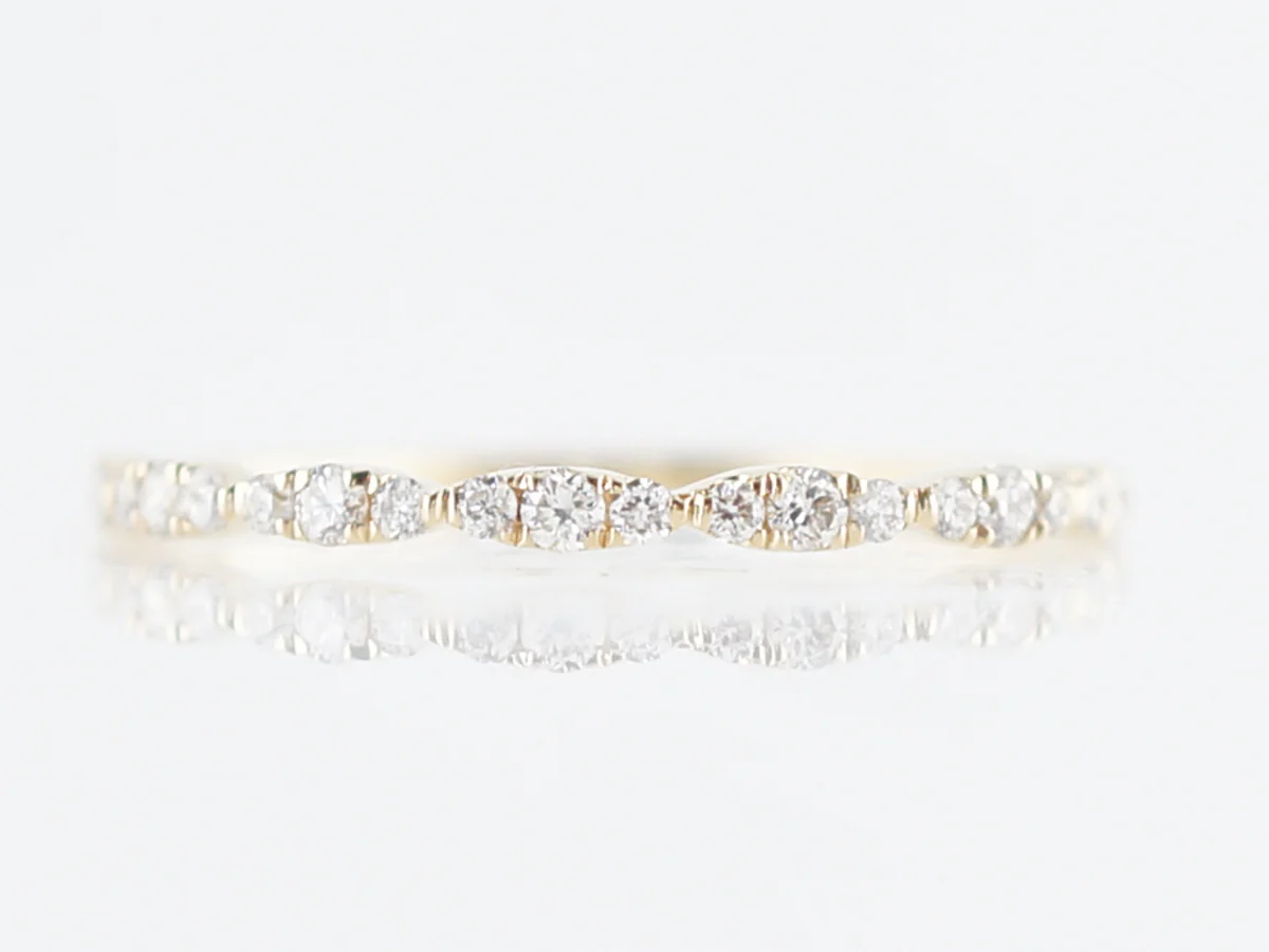 Wedding Band Modern .21 Round Brilliant Cut Diamonds in 14k Yellow Gold