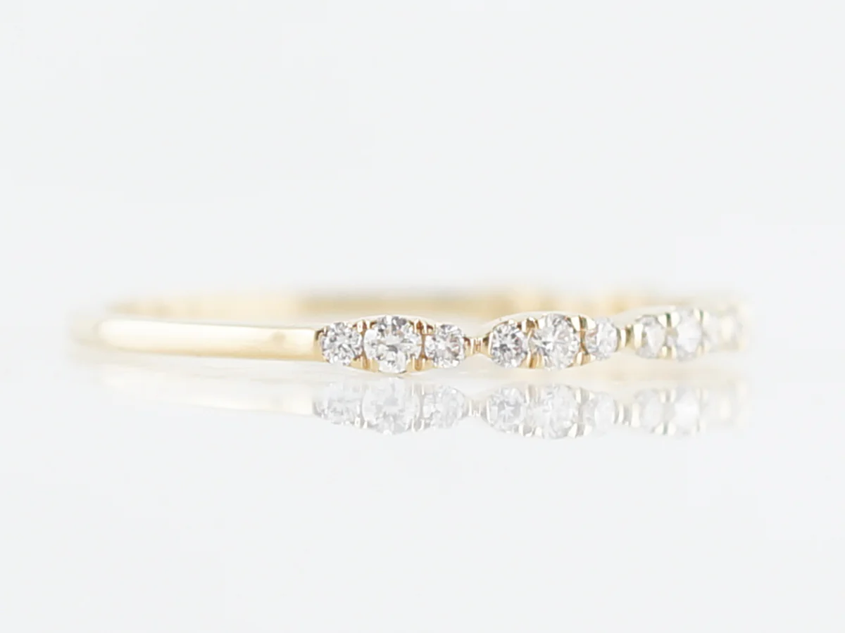 Wedding Band Modern .21 Round Brilliant Cut Diamonds in 14k Yellow Gold - Image 3