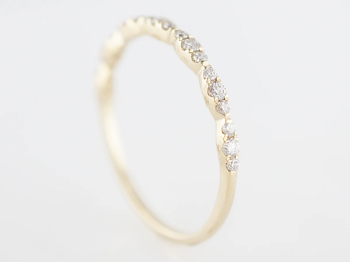 Wedding Band Modern .21 Round Brilliant Cut Diamonds in 14k Yellow Gold - Image 5
