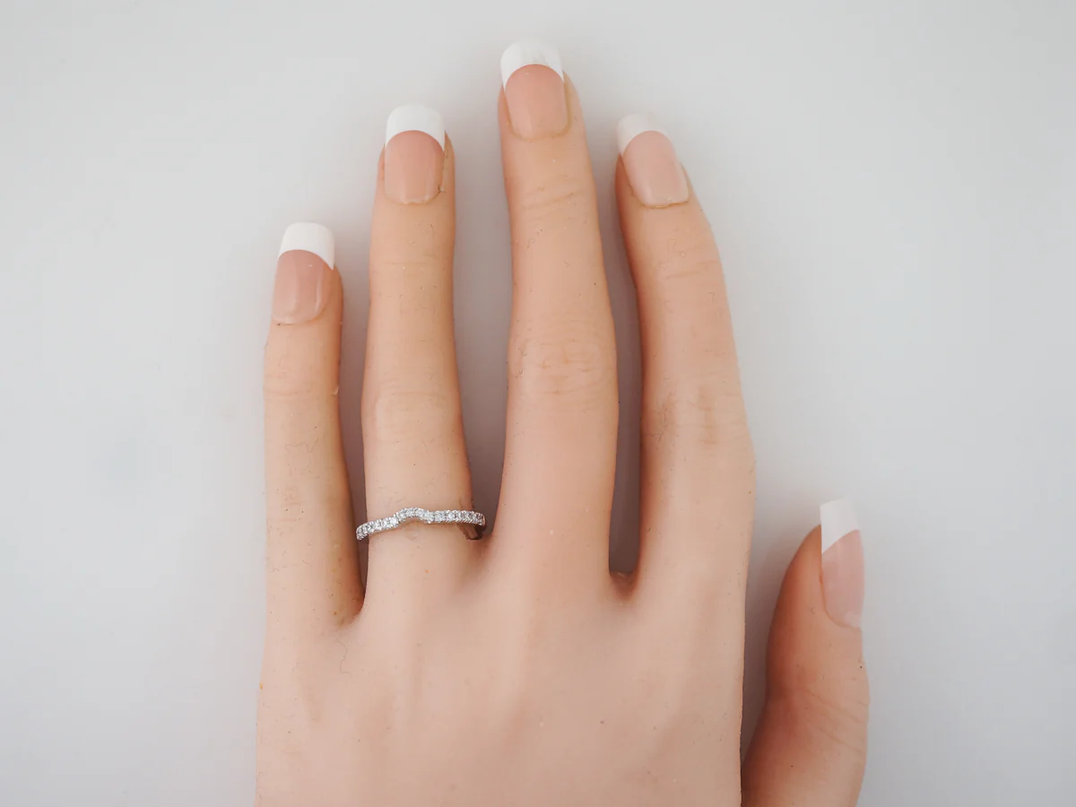 Wedding Band Modern .25 Round Brilliant Cut Diamonds in 18k White Gold - Image 6