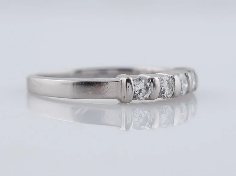 Wedding Band Modern .30ct Round Brilliant Diamonds in Platinum - Image 3
