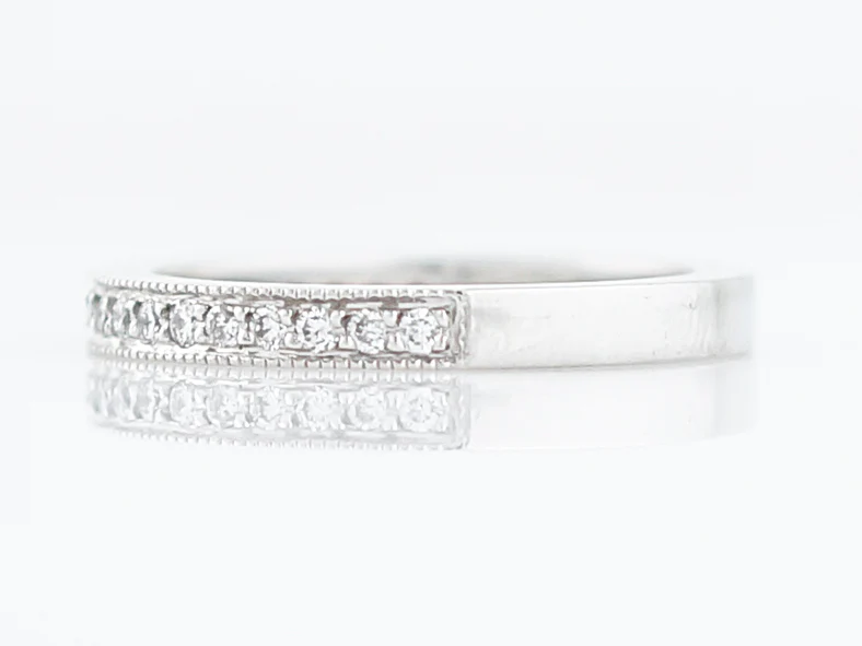 Wedding Band Modern .32 Round Brilliant Diamonds in Platinum - Image 3