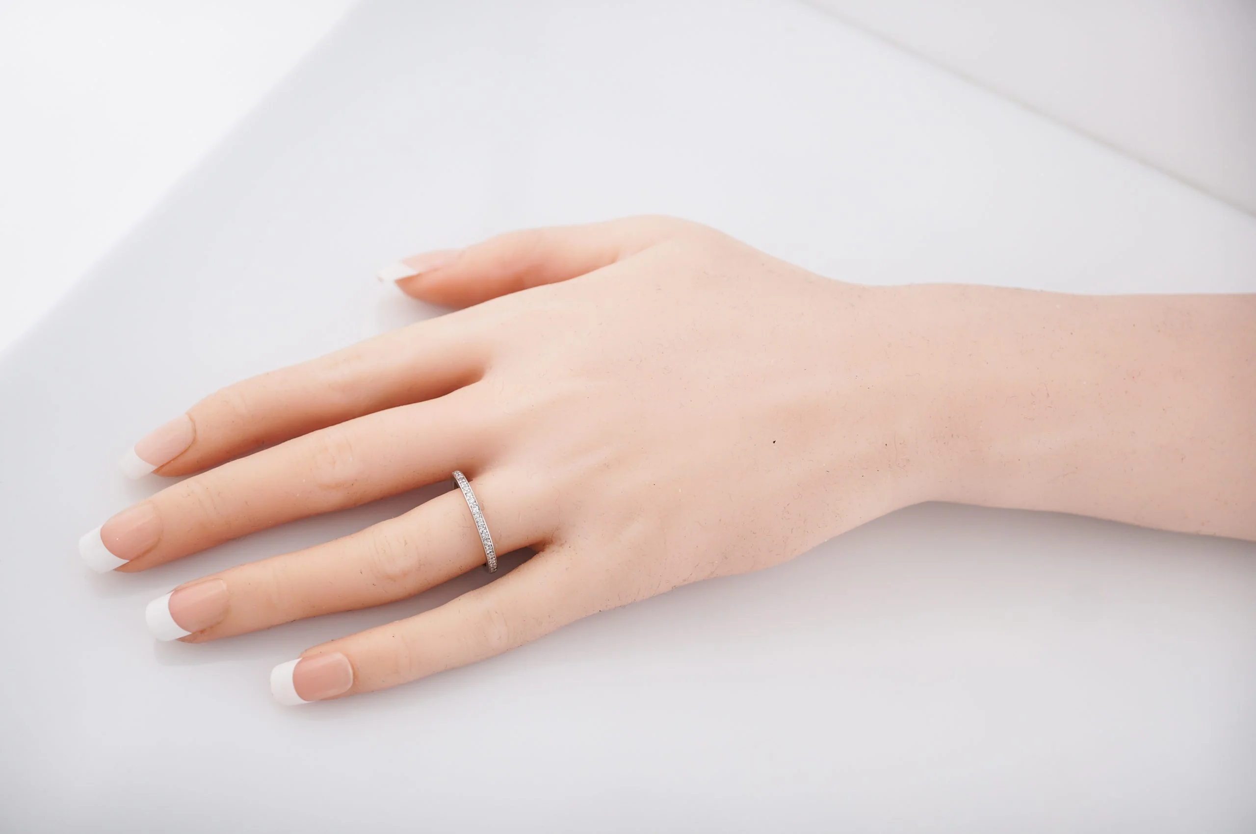 .32 Single Cut Diamond Wedding Band in 14k White Gold - Image 7
