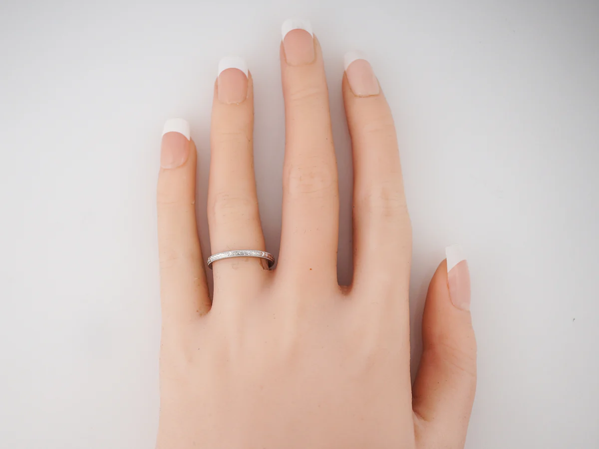 Wedding Band Modern Orange Blossom in Platinum - Image 5
