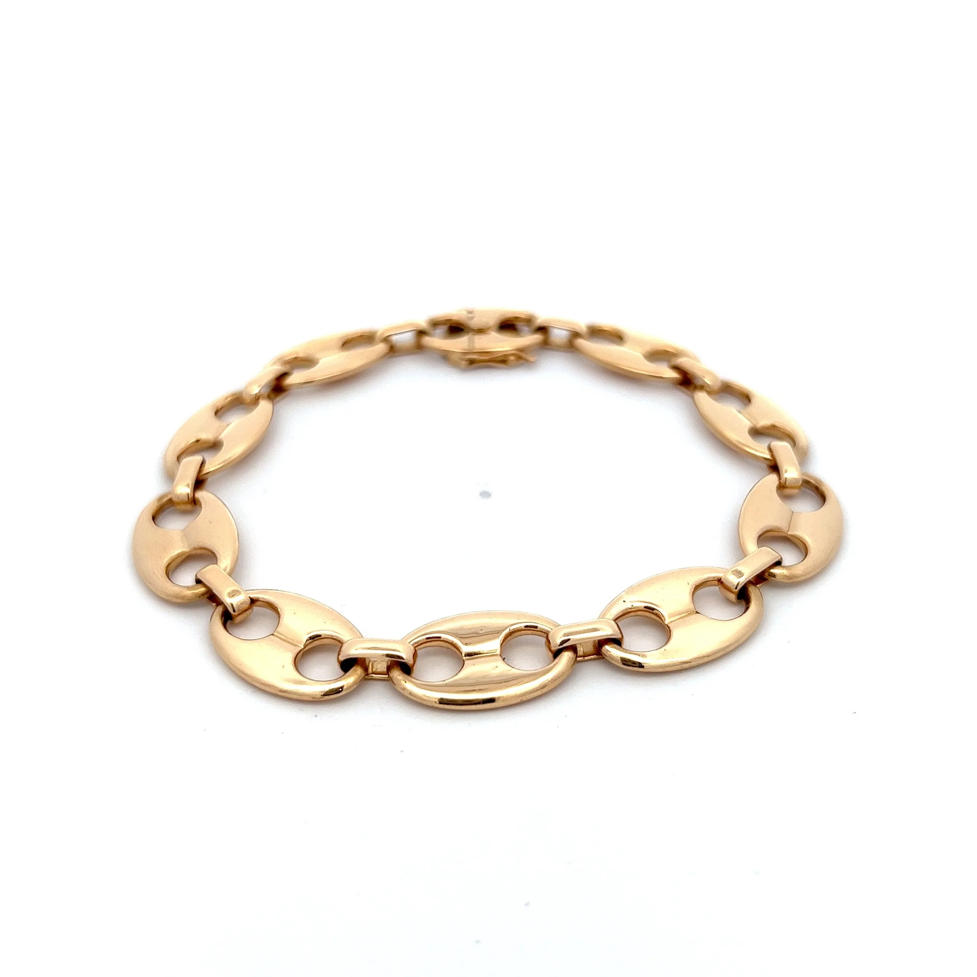 Wide Mariner Link Bracelet in 18k Yellow Gold