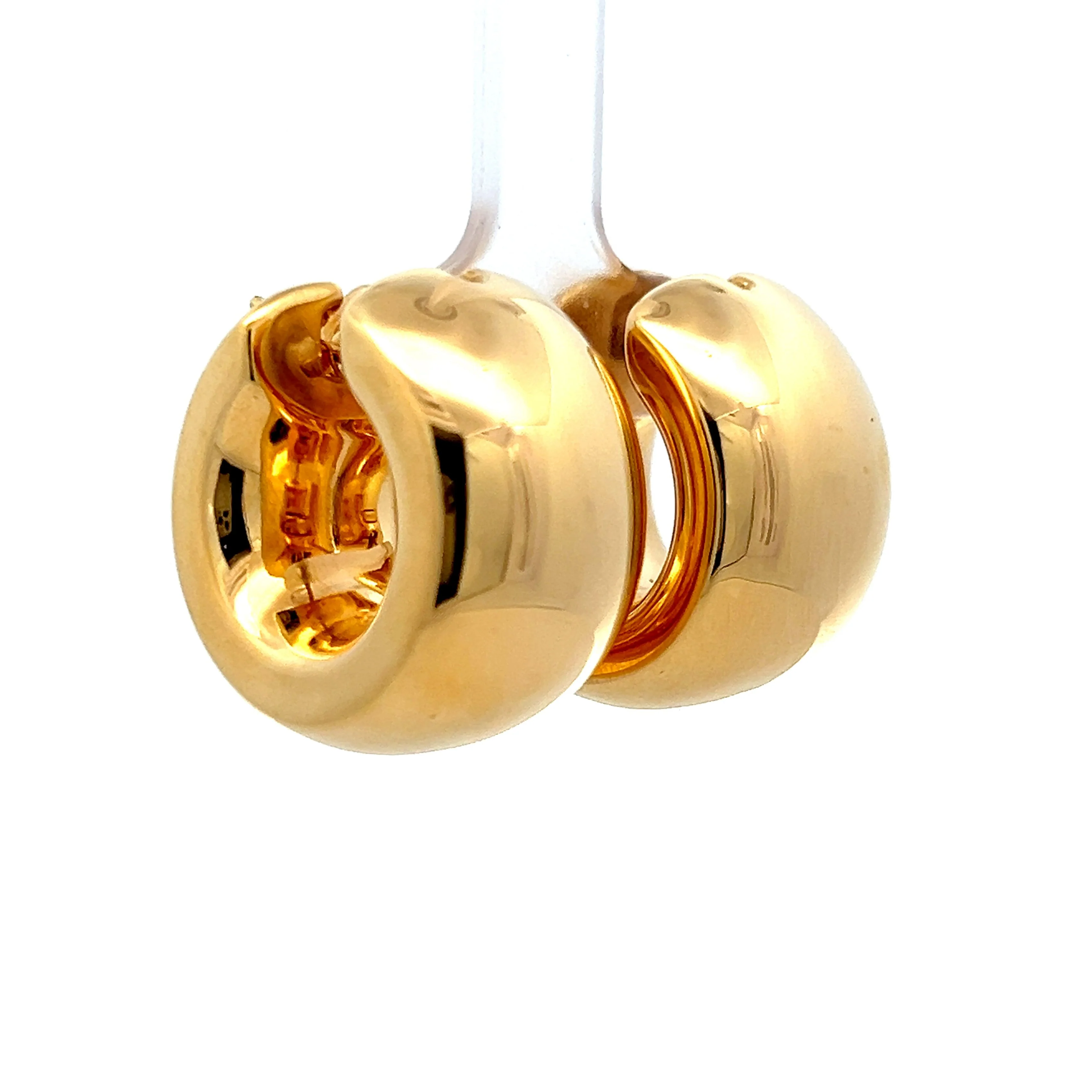 Wide Puffy Hoop Earrings in 18k Yellow Gold - Image 3