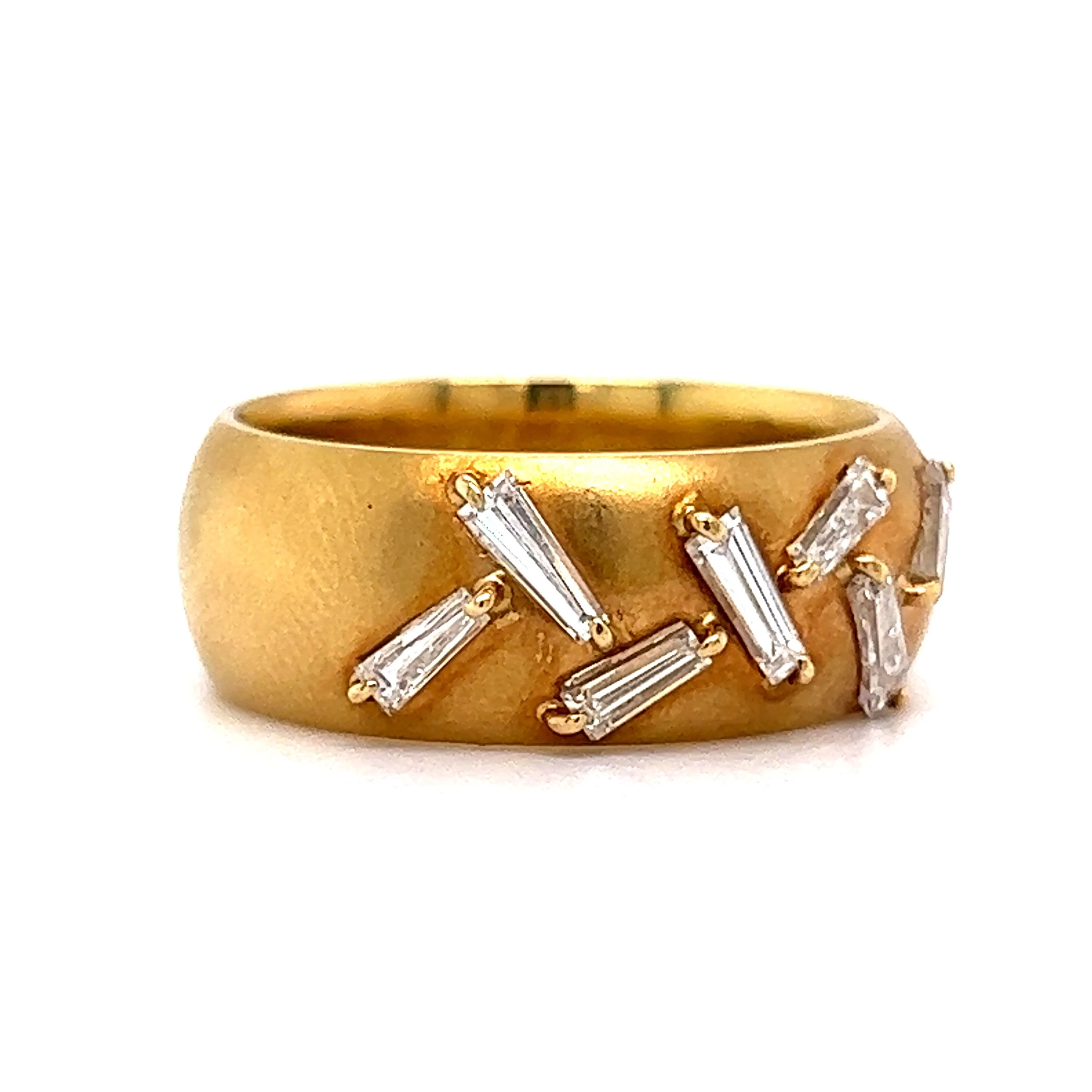 Wide Tapered Baguette Diamond Band in 18k Yellow Gold - Image 3