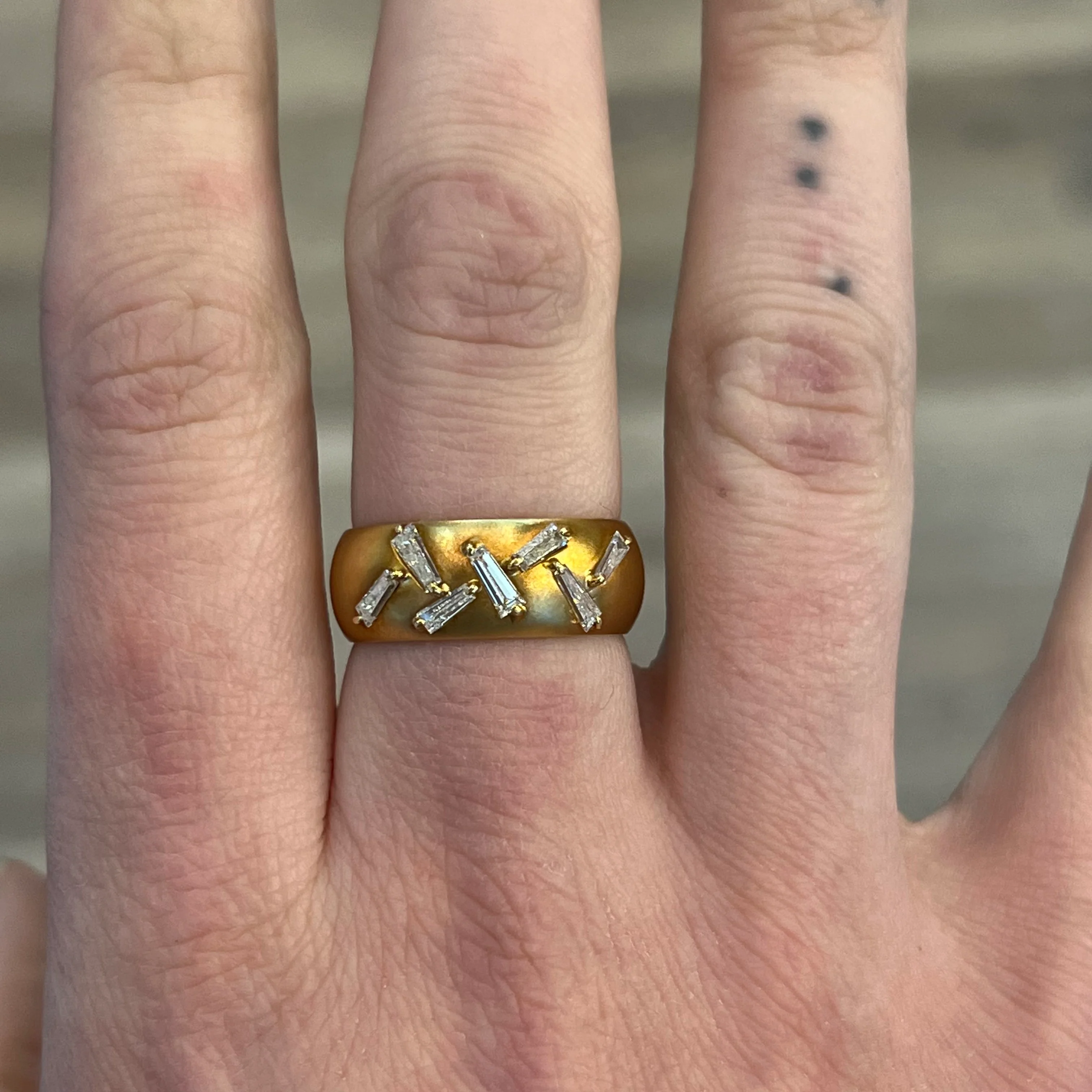 Wide Tapered Baguette Diamond Band in 18k Yellow Gold - Image 6
