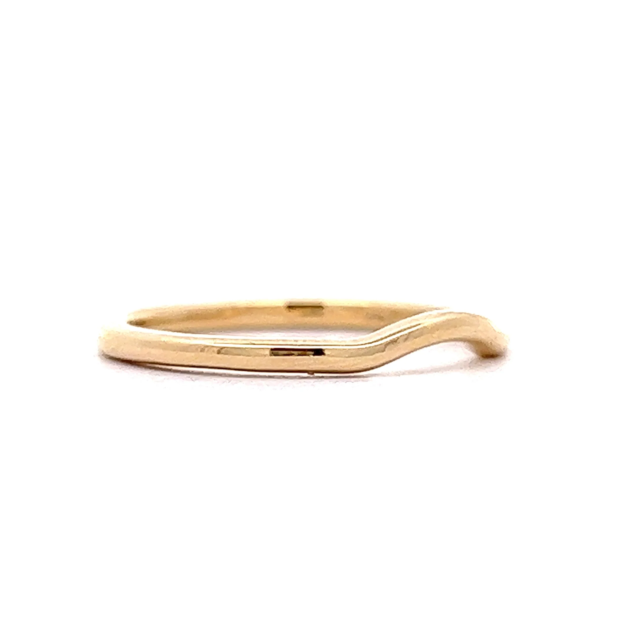 Simple Contoured Wedding Band in 14k Yellow Gold - Image 3