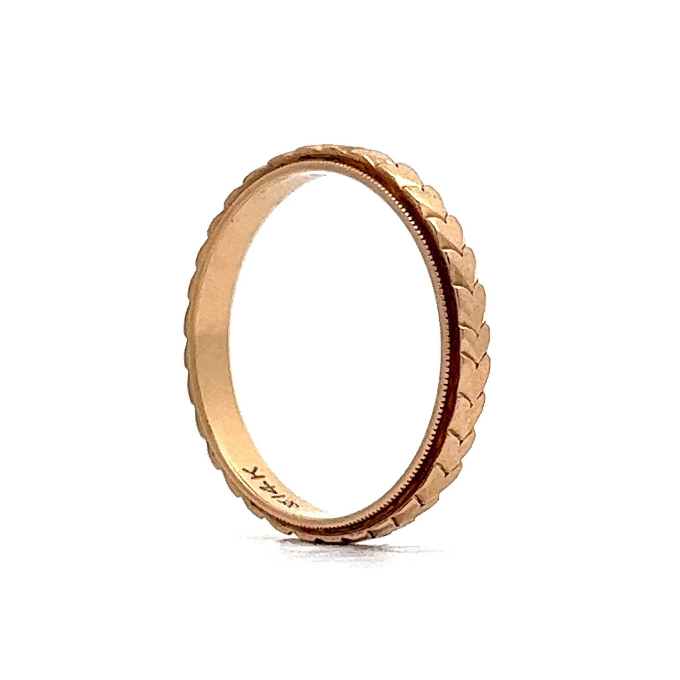 Infinity Heart Engraved Yellow Gold Wedding Band - Image 5