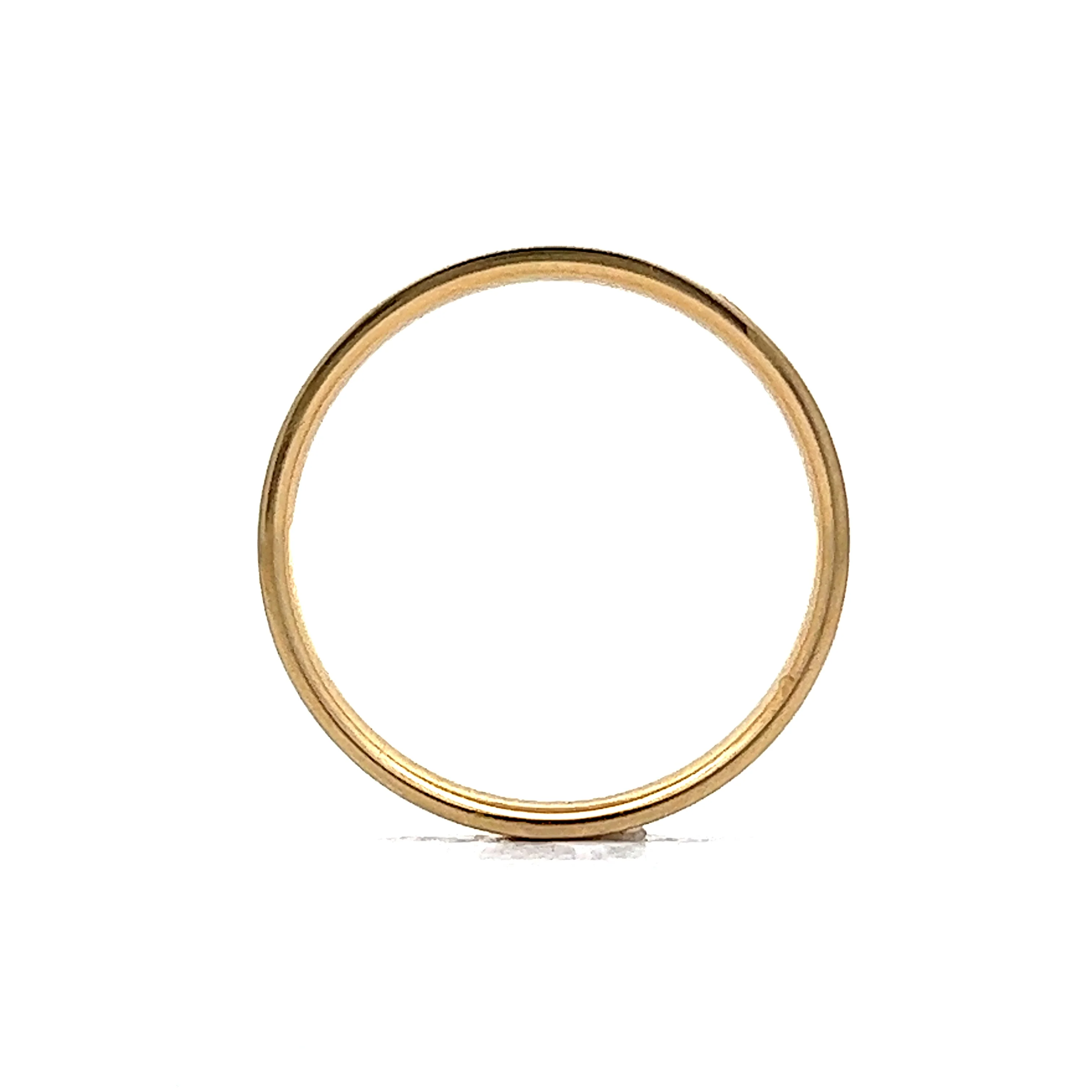 Simple Classic Wedding Band in 18k Yellow Gold - Image 4